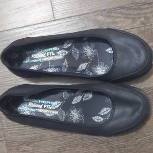 Skechers relaxed fit slip on ballet flats